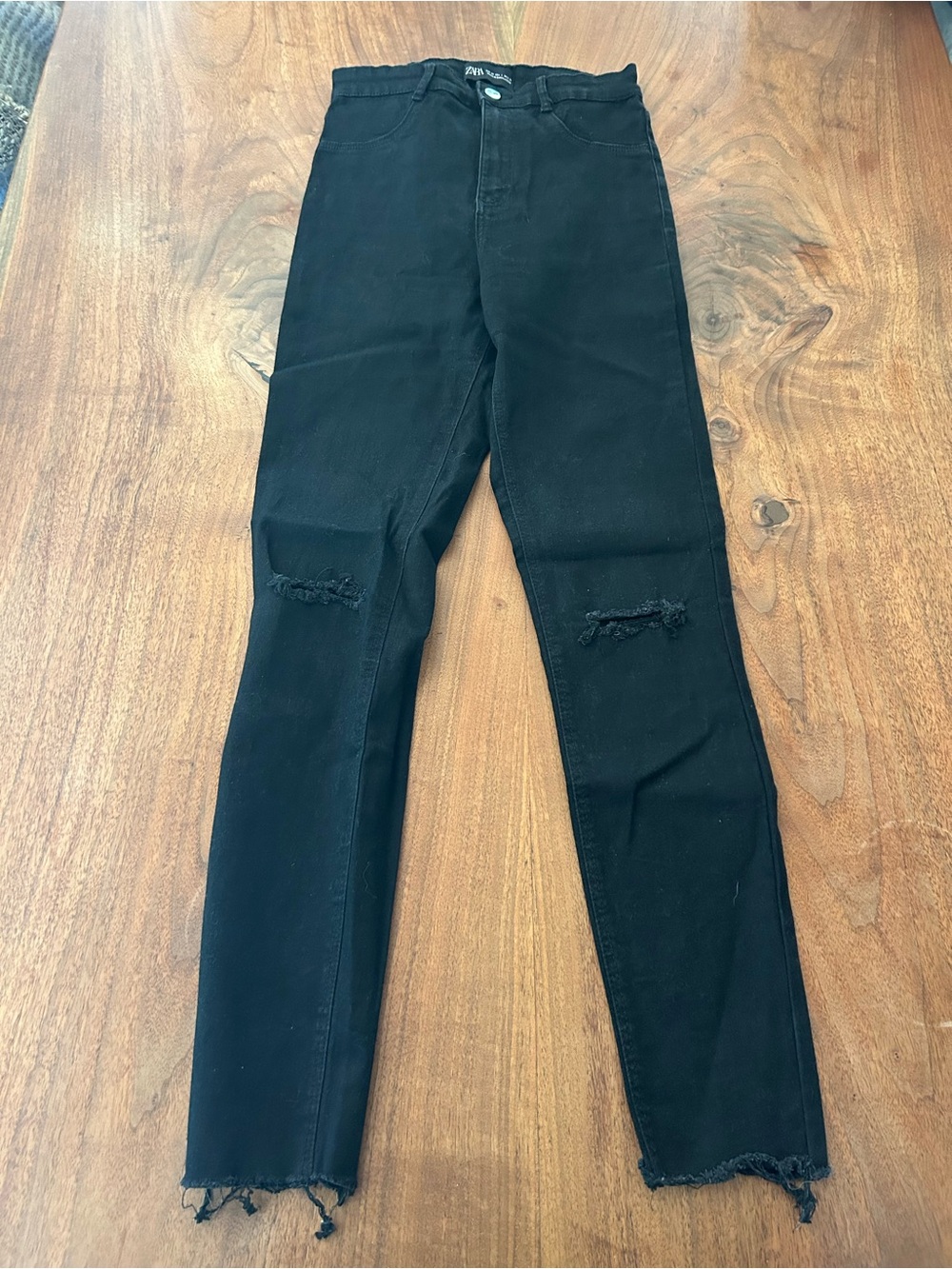 Zara Black Skinny Jeans with Knee Distress